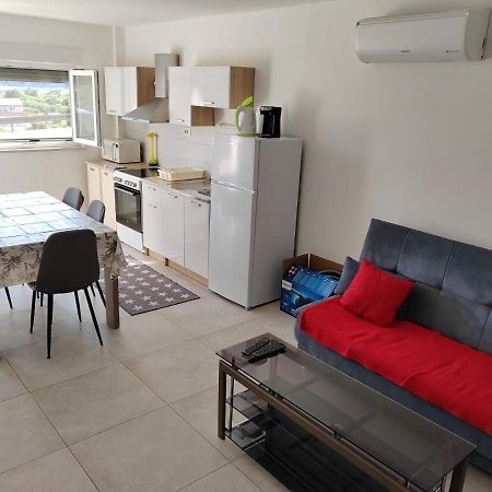 Apartman Senka Rogotin公寓 外观 照片
